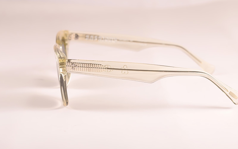 Bio Clear crystal eye glasses